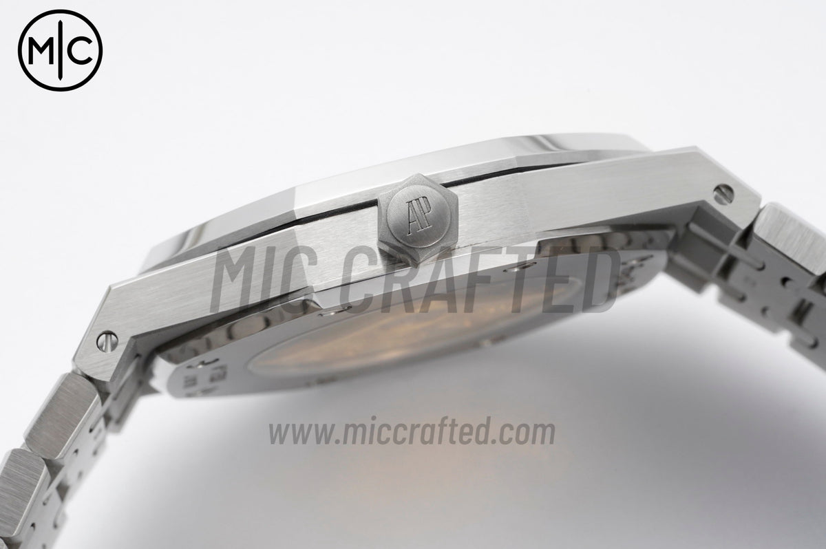 Royal Oak 41mm 15400 SS White Textured Dial on SS Bracelet – Premium Edition
