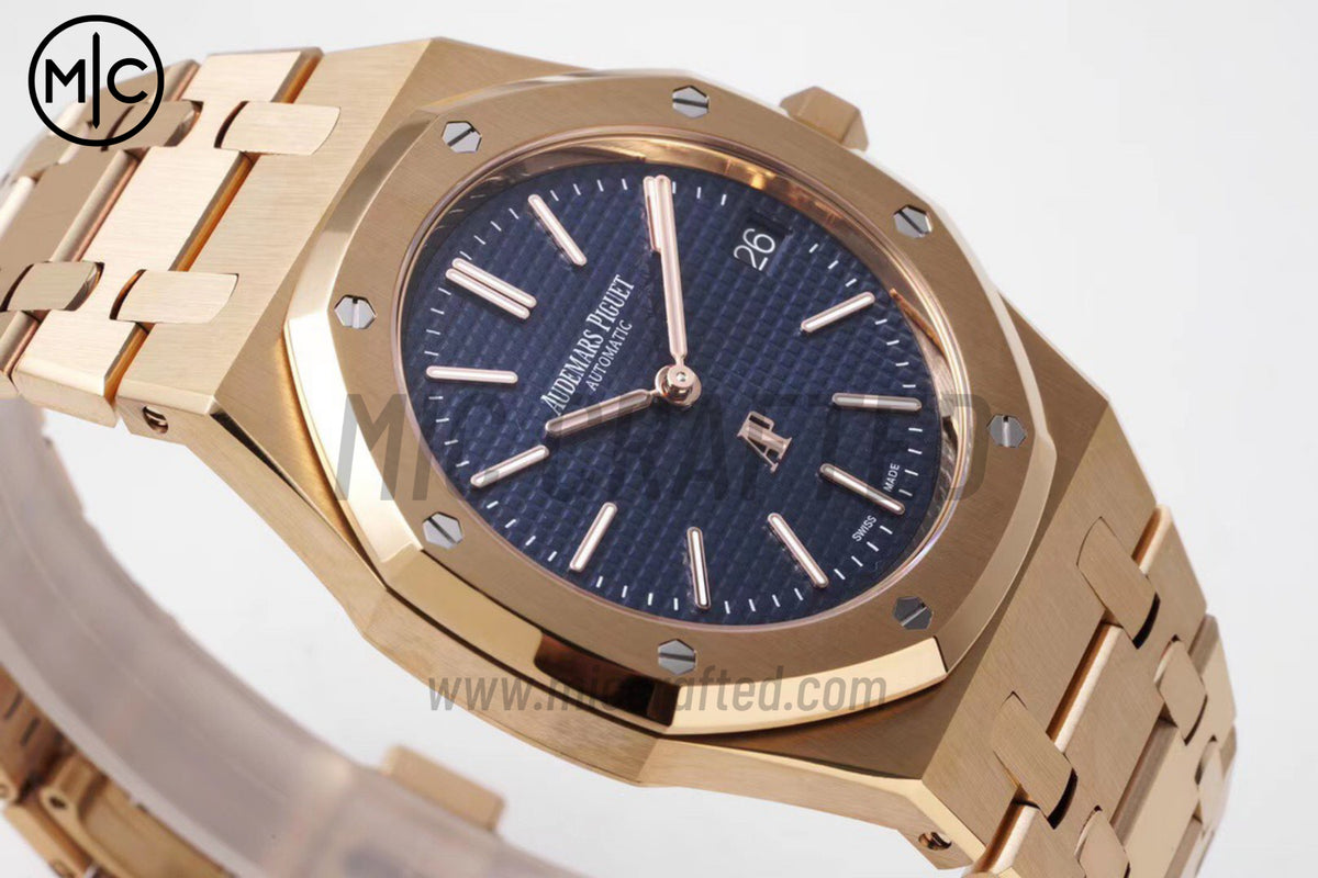 Royal Oak 39mm 15202 RG 藍色紋理錶盤配 RG 錶鏈 - 尊貴版