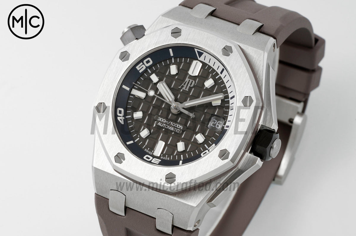 Royal Oak Offshore Diver 15720 42mm SS Gray Dial on Gray Rubber Strap – Premium Edition