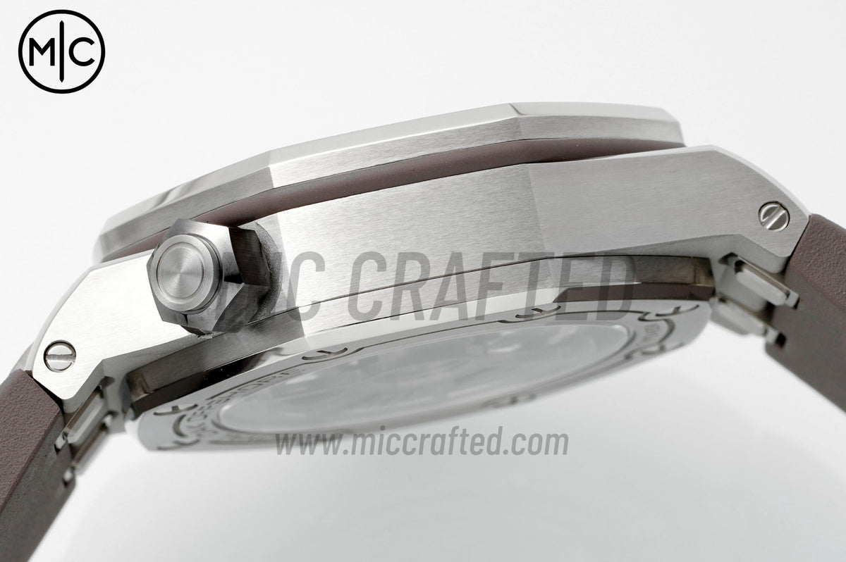 Royal Oak Offshore Diver 15720 42mm SS Gray Dial on Gray Rubber Strap – Premium Edition