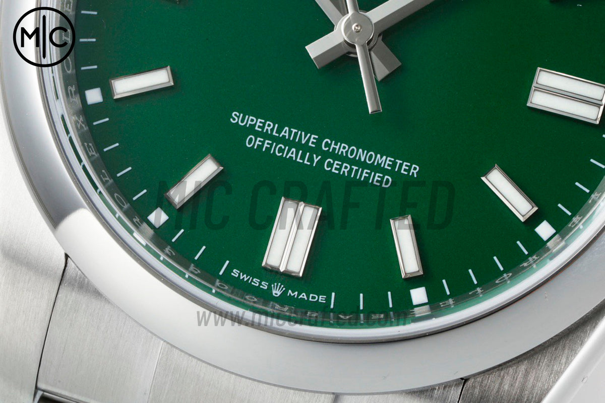 Oyster Perpetual 41mm 124300 904L Steel Green Dial – Premium Edition
