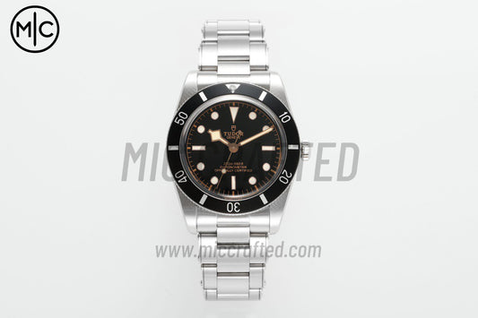 Heritage Black Bay 37mm SS Black Dial on SS Bracelet – Premium Edition