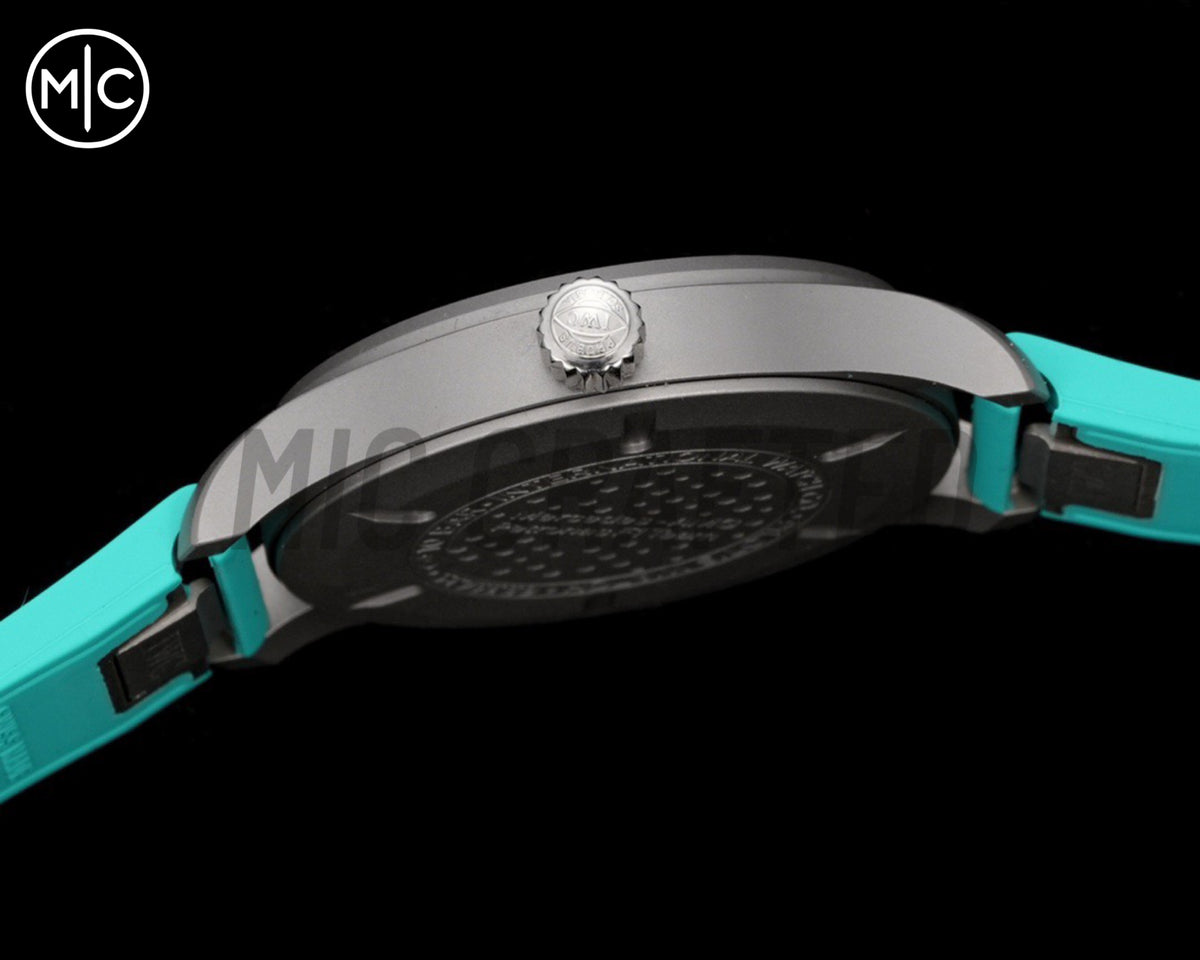 Mark XX 40mm Mercedes-AMG PETRONAS F1 Black Dial on Green Rubber Strap – Premium Edition