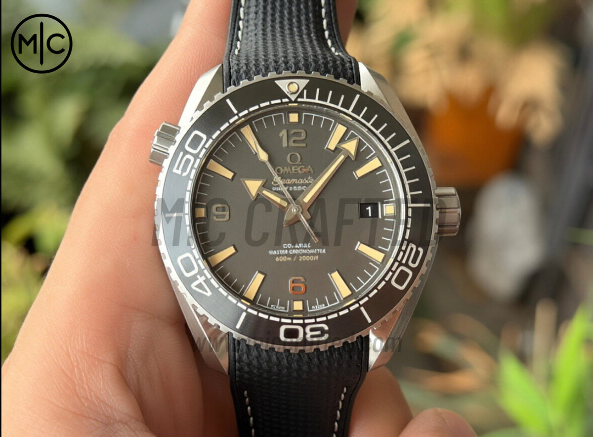 Planet Ocean 43.5mm SS Gray Bezel Gray Dial on Black Rubber Strap – Premium Edition