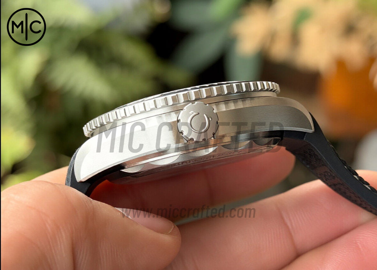 Planet Ocean 43.5mm SS Gray Bezel Gray Dial on Black Rubber Strap – Premium Edition