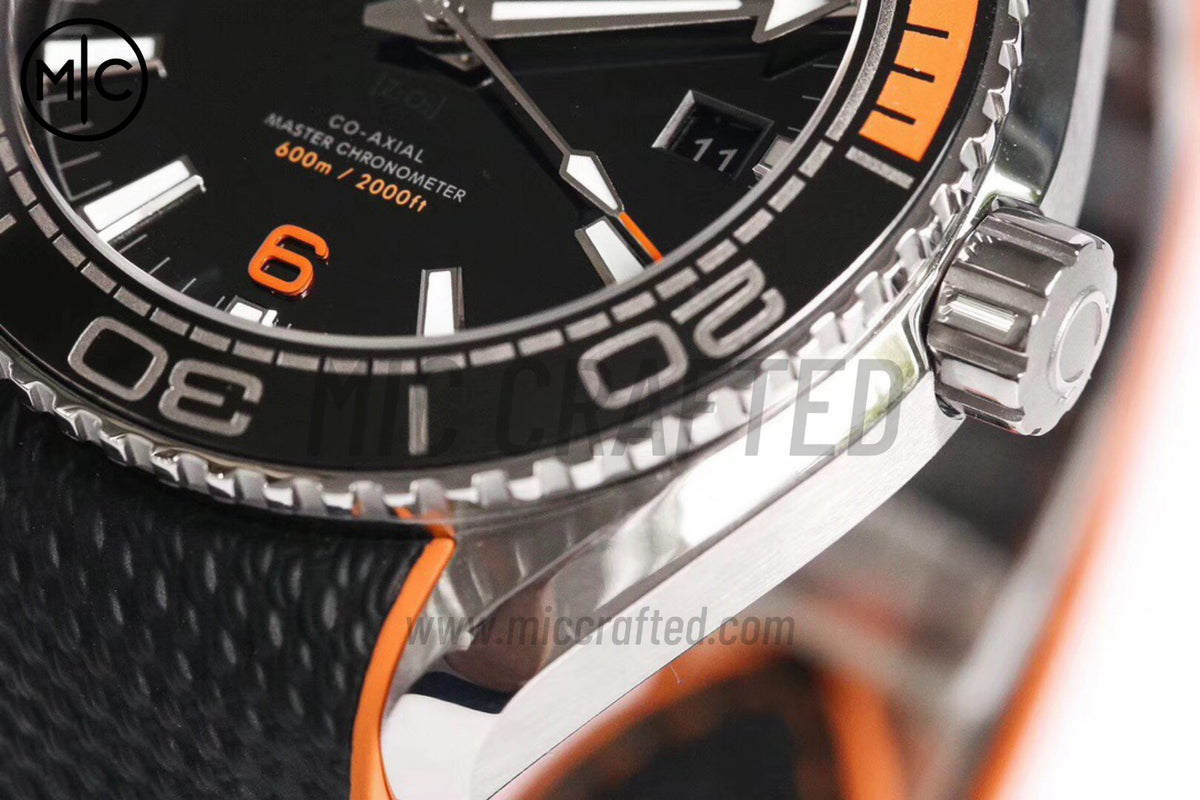海馬 Planet Ocean 43.5mm 黑色/橙色錶圈黑色錶盤配尼龍錶帶 - 尊貴版