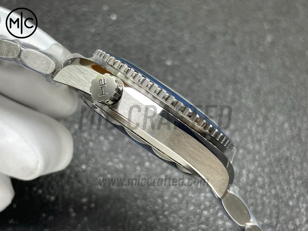Planet Ocean 600M 39.5mm SS Blue Dial Blue Bezel on SS Bracelet – Premium Edition