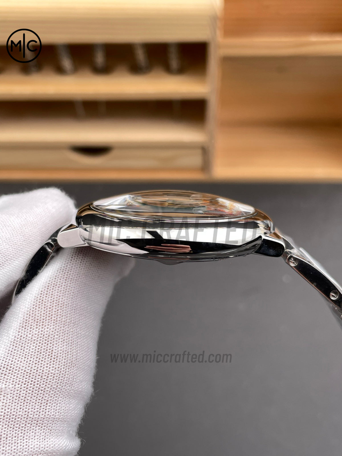 Ballon Bleu 42mm SS 綠色紋理錶盤配 SS 錶鏈 - 尊享版
