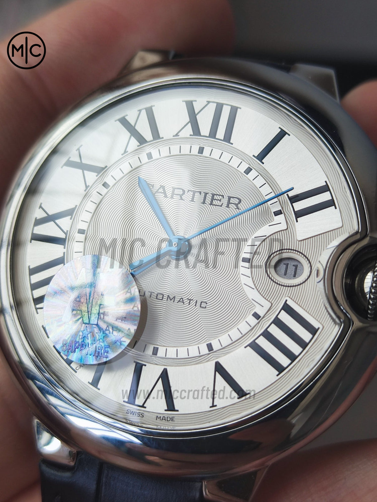 Ballon Bleu 42mm SS 白色紋理錶盤配黑色皮革錶帶 - 尊享版