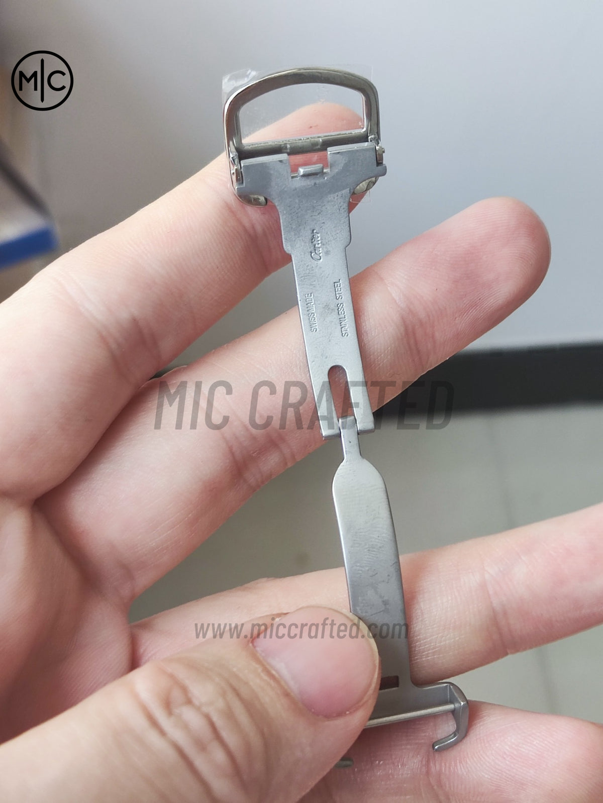Ballon Bleu 42mm SS 白色紋理錶盤配黑色皮革錶帶 - 尊享版