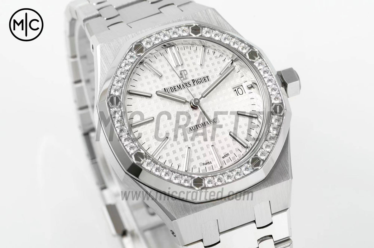 Royal Oak 37mm 15451 SS Diamonds Bezel Silver Dial on SS Bracelet – Premium Edition