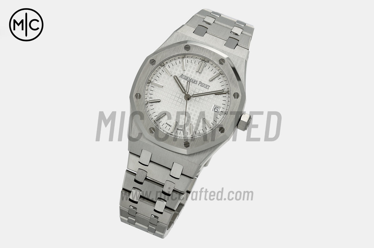 Royal Oak 37mm 15550 SS 銀色紋理錶盤配 SS 錶鏈 - 尊貴版