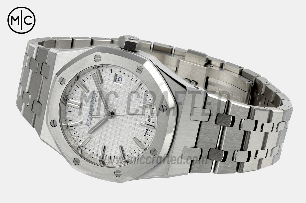 Royal Oak 37mm 15550 SS 銀色紋理錶盤配 SS 錶鏈 - 尊貴版
