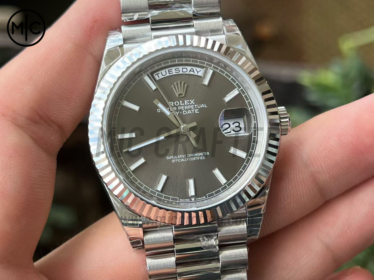 DayDate 40mm 228236 灰色棒狀刻度錶盤配 President 錶鏈 - 尊貴版
