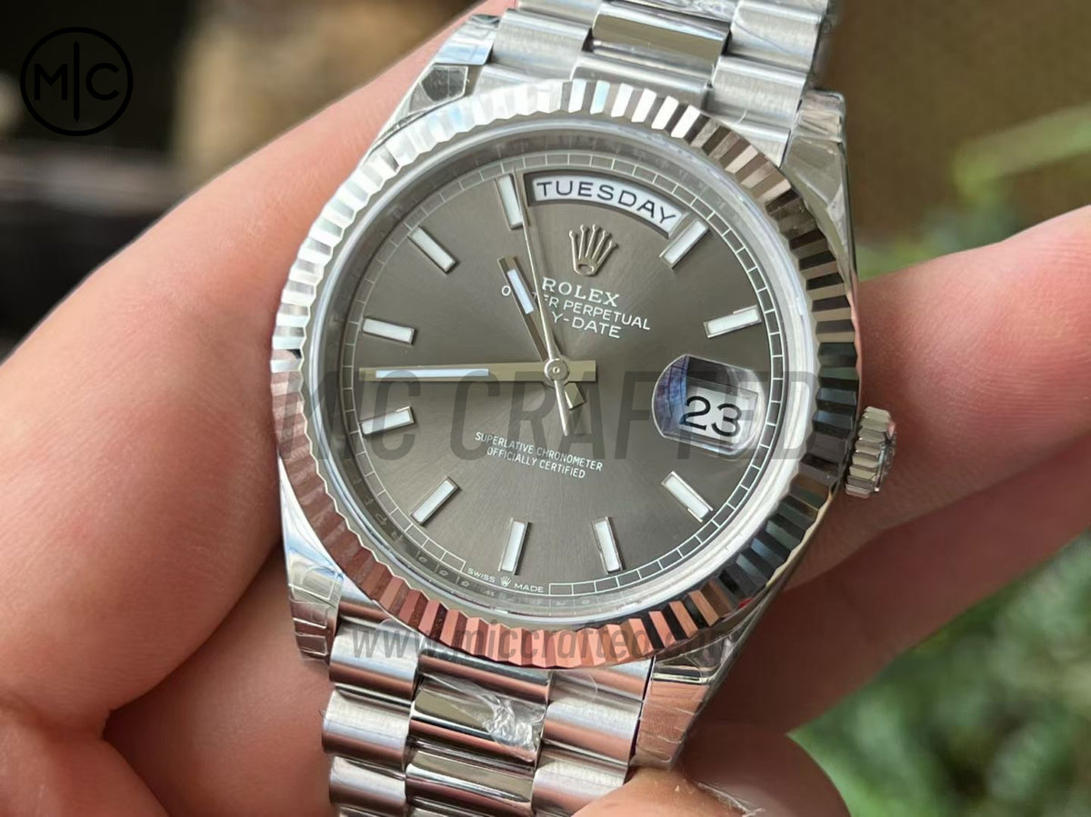 DayDate 40mm 228236 灰色棒狀刻度錶盤配 President 錶鏈 - 尊貴版