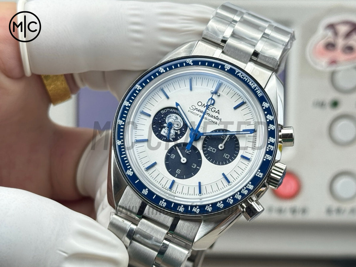 Speedmaster Professional 42mm “Silver Snoopy Award” 50th Anniversary on SS Bracelet – Premium Edition