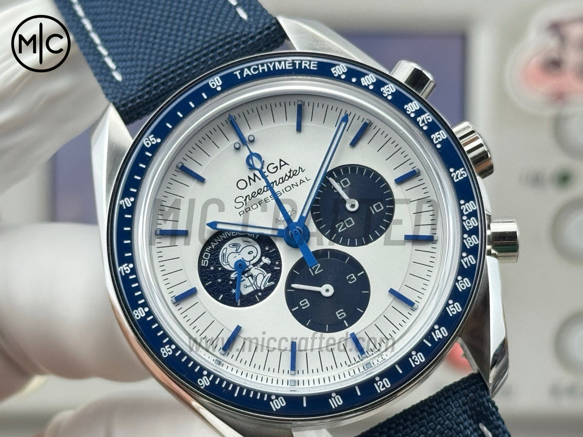 Speedmaster Professional 42mm “Silver Snoopy Award” 50th Anniversary – Premium Edition