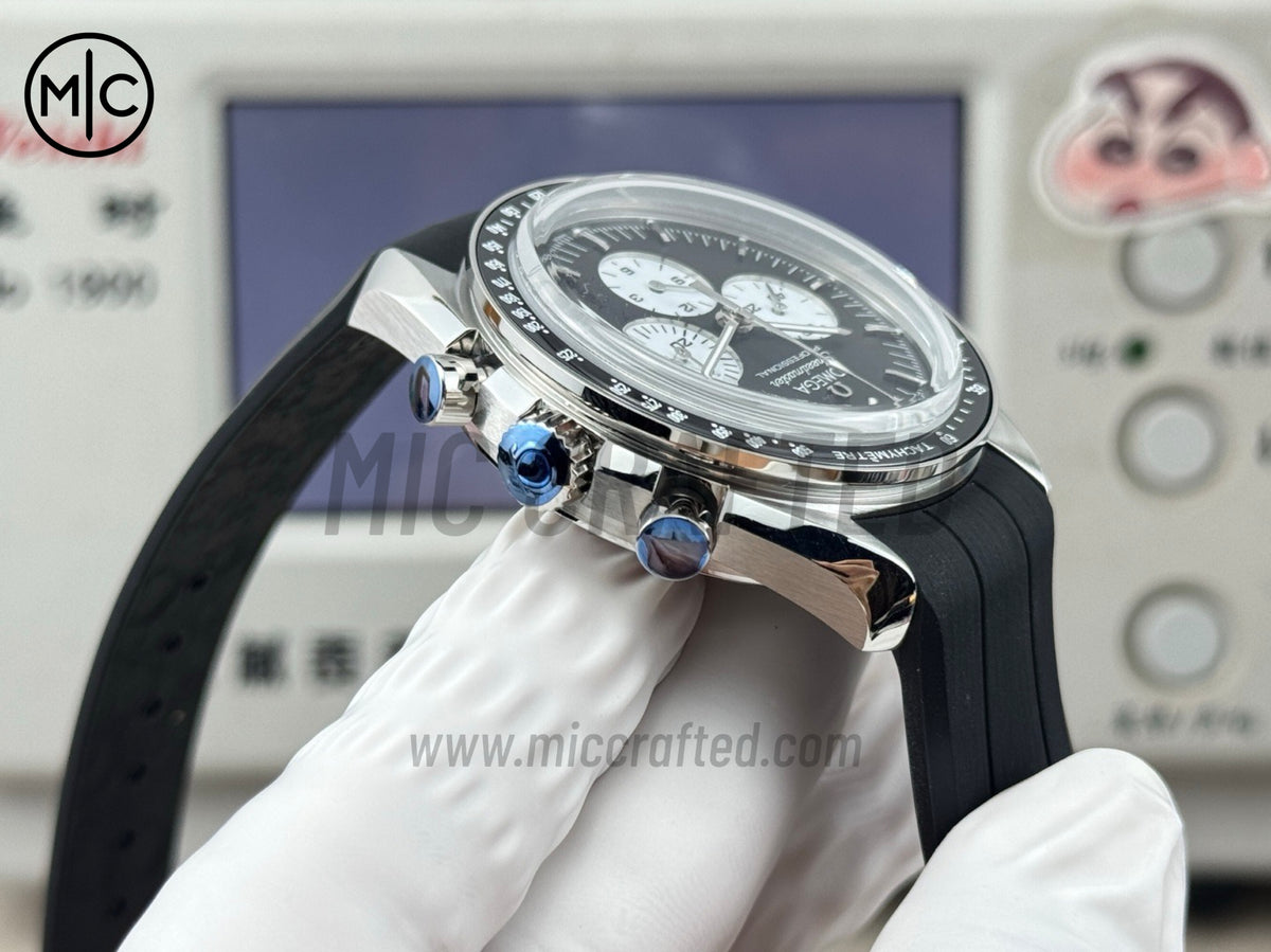Speedmaster Professional 42mm Black Dial on Black Rubber Strap – Premium Edition
