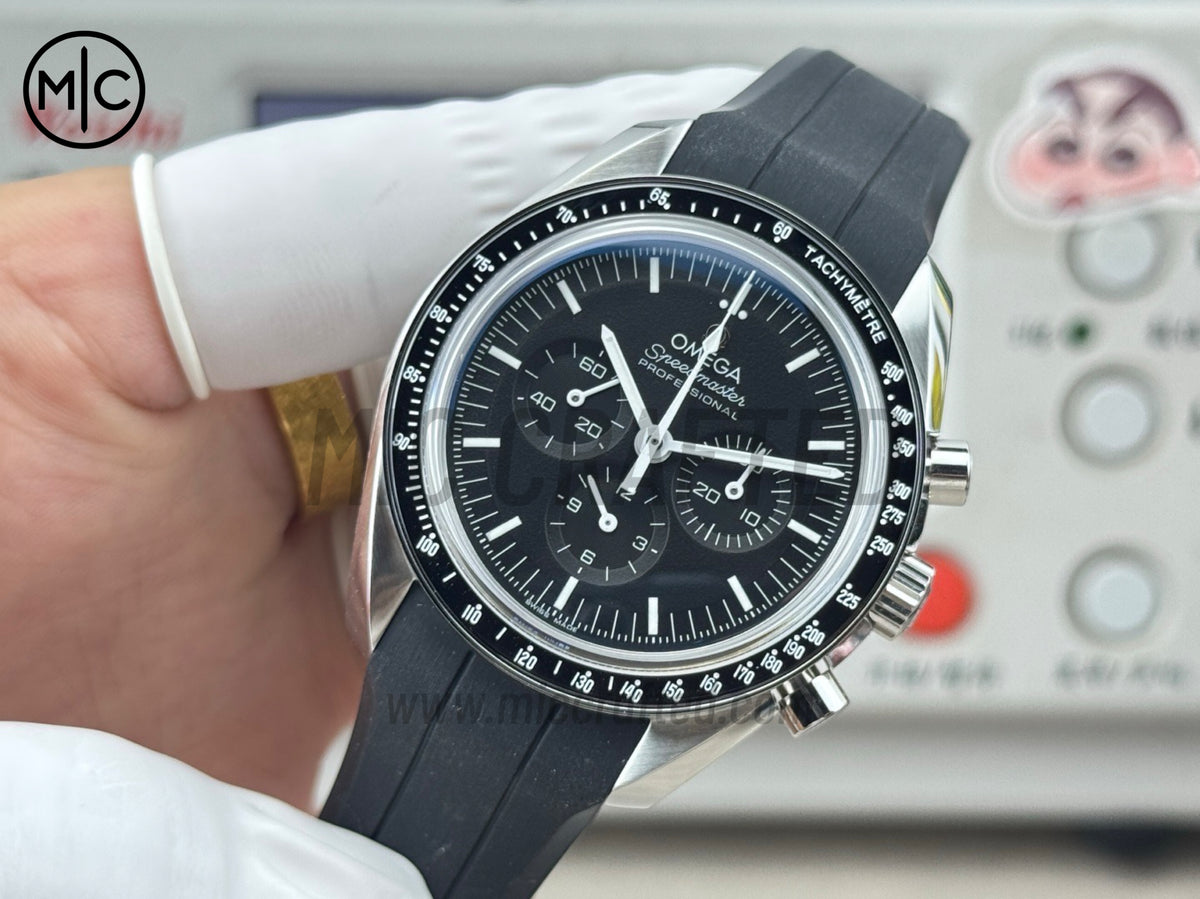 Speedmaster Professional 42mm Black Dial on Black Rubber Strap – Premium Edition