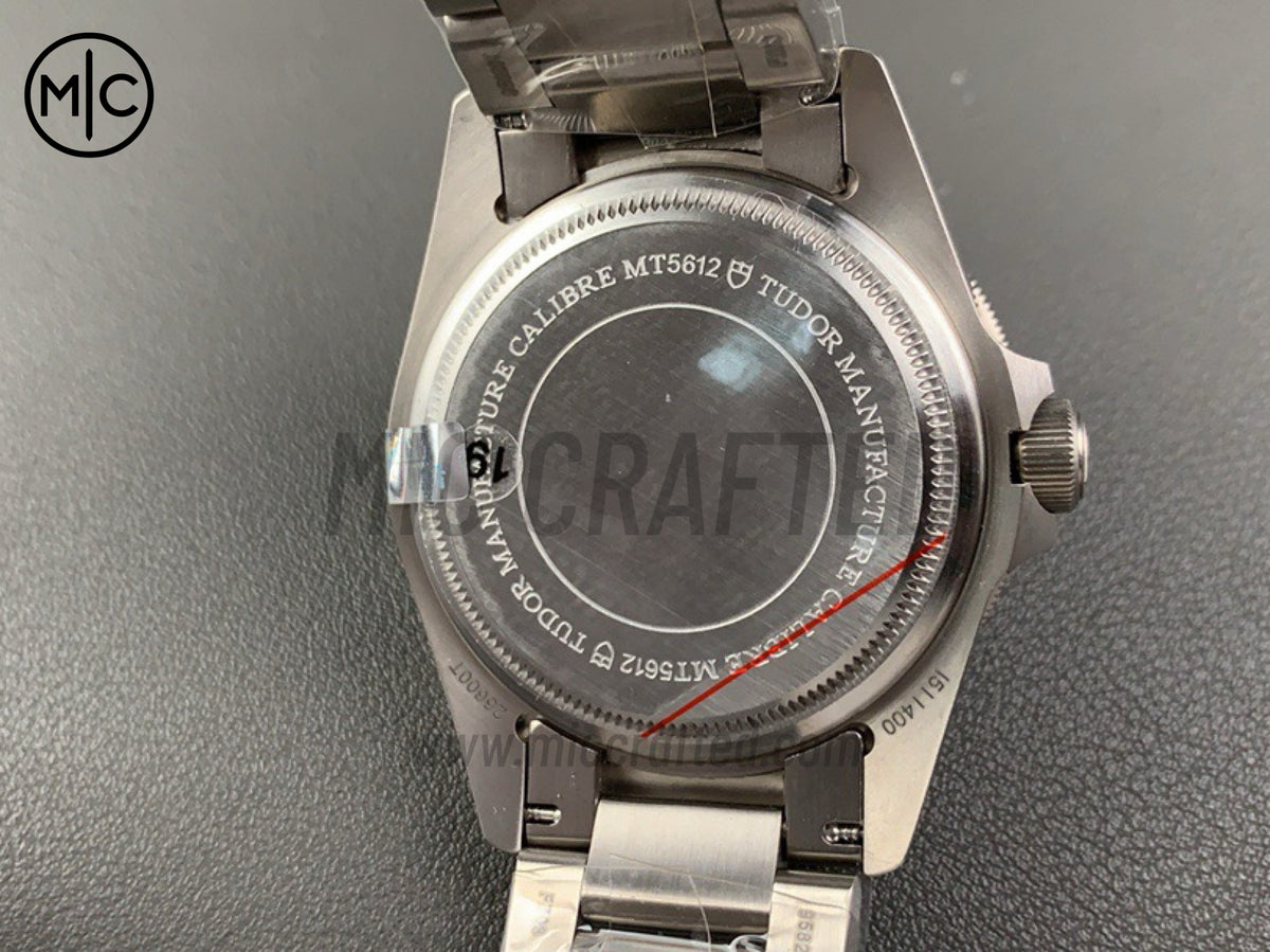 Pelagos 42mm Titanium Black Ceramic Black Dial on Titanium Bracelet – Premium Edition