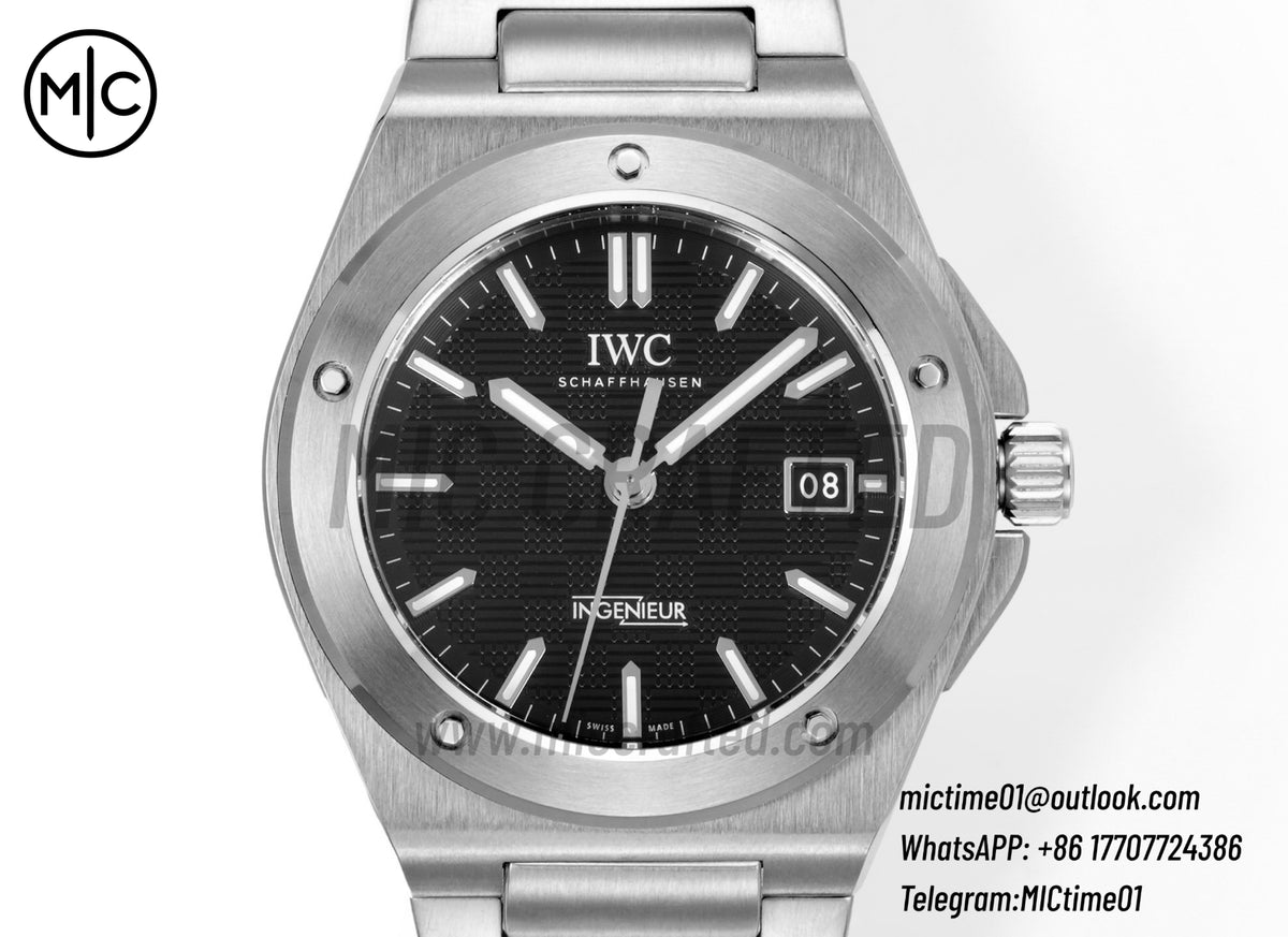 Ingenieur Automatic 40mm SS Black Dial on SS Bracelet – Premium Edition