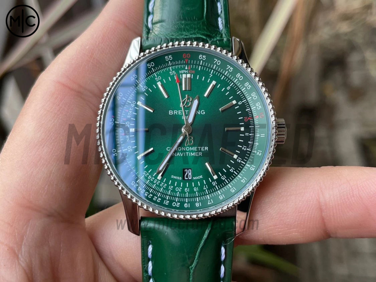 Navitimer 41mm Date SS 綠色錶盤配綠色皮革錶帶 – Premium Edition