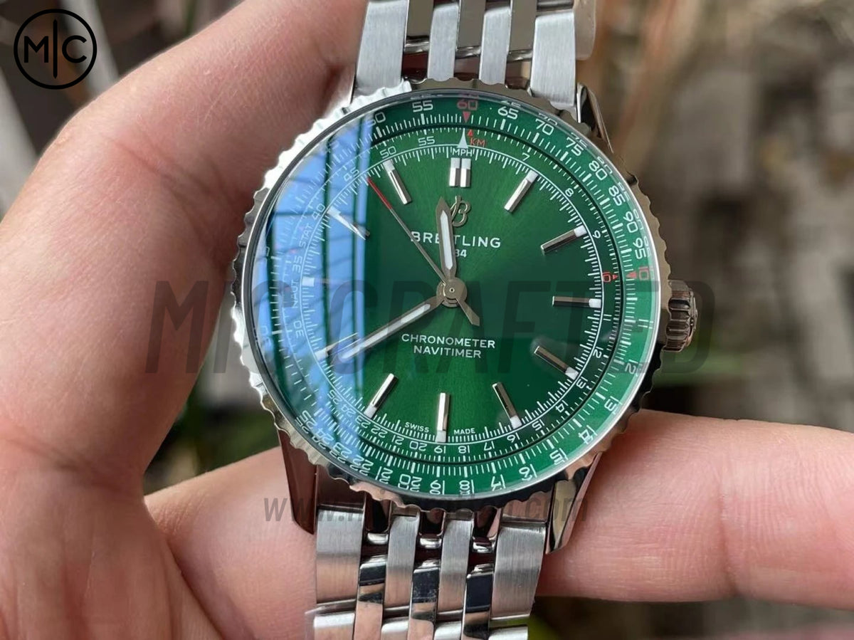 Navitimer Automatic 41mm SS 綠色錶盤配 SS 錶鏈 – Premium Edition