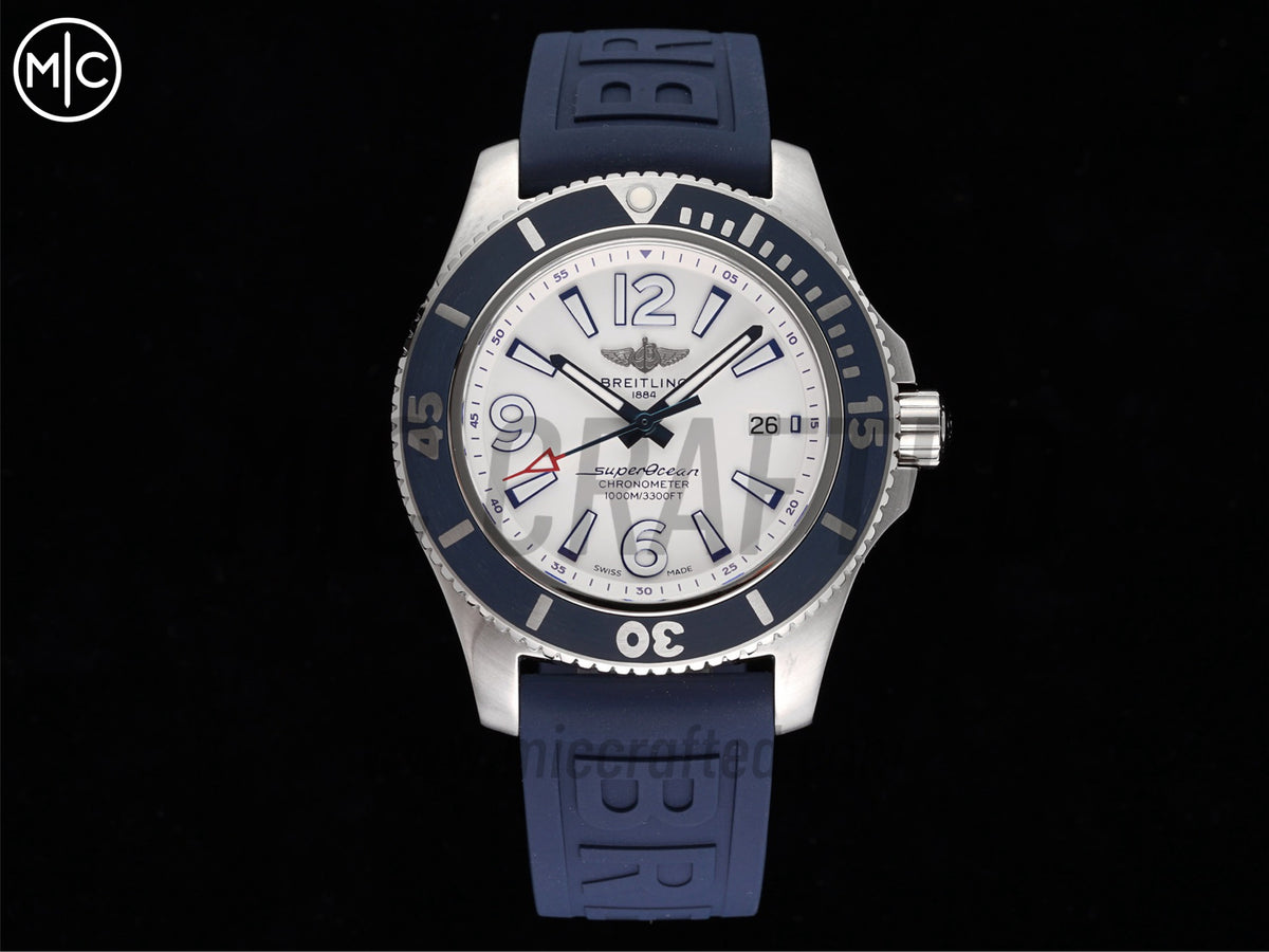 Superocean Automatic 44mm 不鏽鋼白色錶面、藍色錶圈搭配藍色橡膠錶帶 - 尊貴版