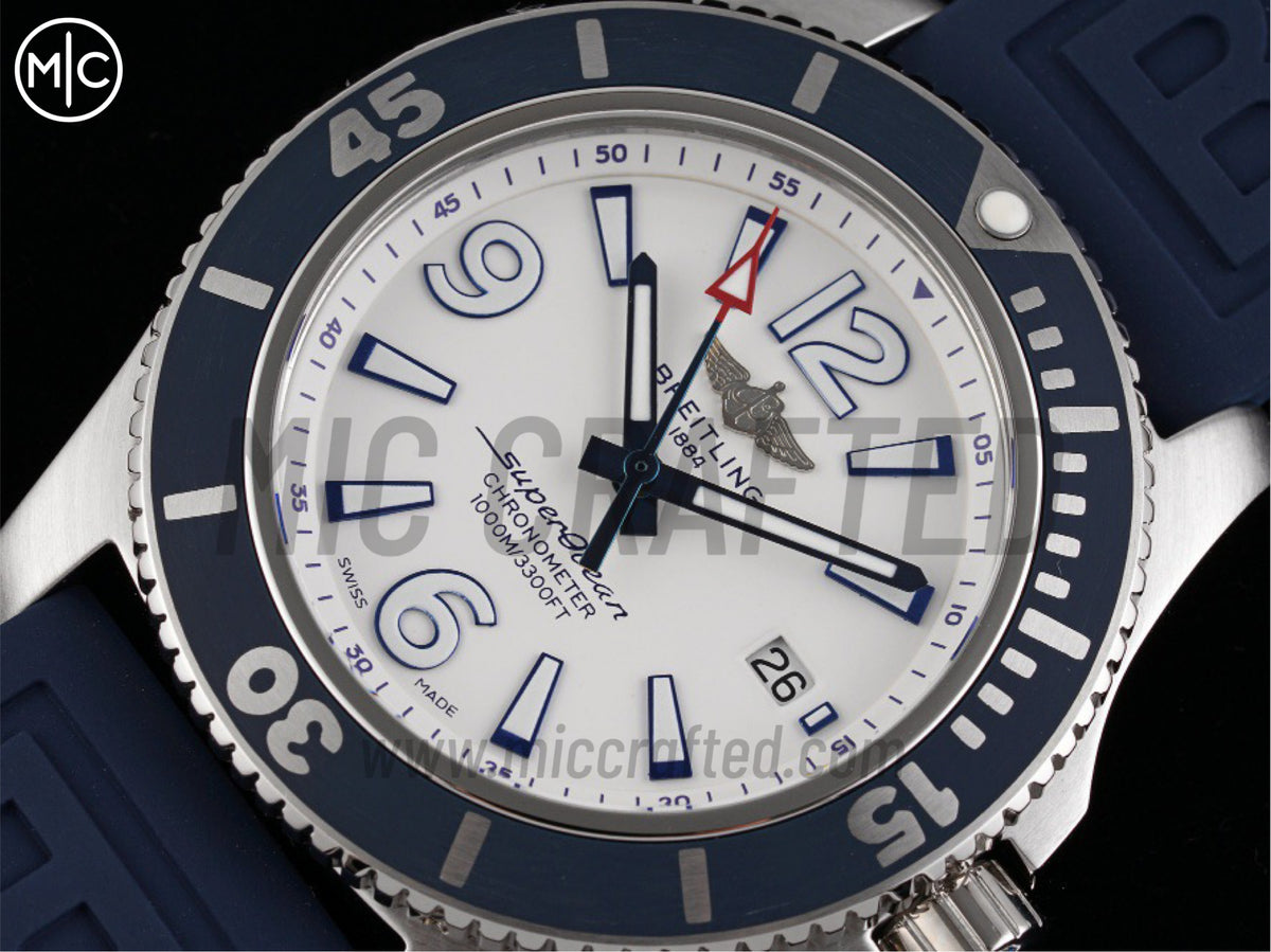 Superocean Automatic 44mm 不鏽鋼白色錶面、藍色錶圈搭配藍色橡膠錶帶 - 尊貴版