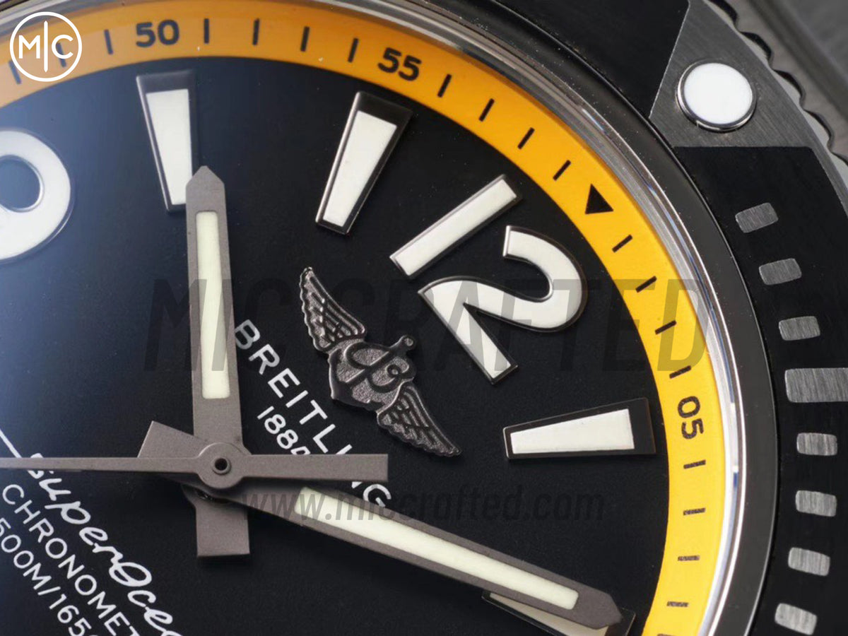 Superocean Automatic 44mm 不鏽鋼黑黃雙色錶面、黑色錶圈搭配不鏽鋼錶鏈 - 尊貴版