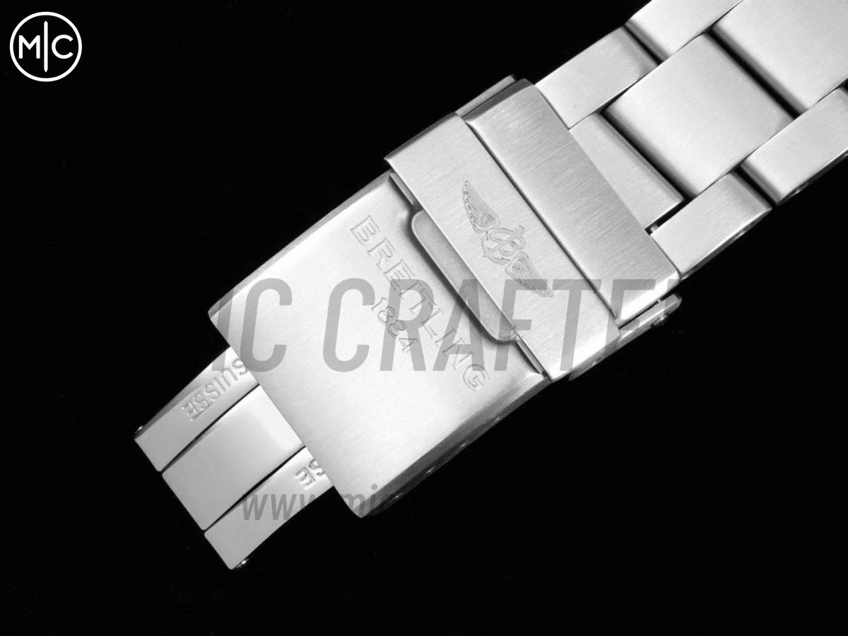 Superocean Automatic 44mm 不鏽鋼黑黃雙色錶面、黑色錶圈搭配不鏽鋼錶鏈 - 尊貴版