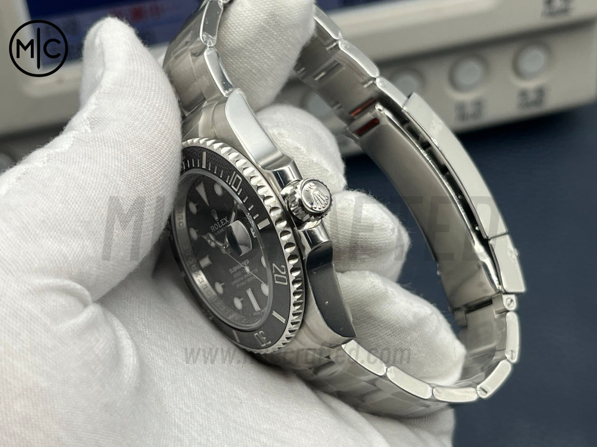 Submariner 40mm 116610 LV Black Ceramic 904L Steel on SS Bracelet – Premium Edition