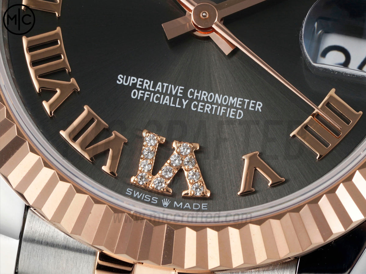 DateJust 31mm 女裝 278271 三角坑紋錶圈 不鏽鋼/玫瑰金銀灰色羅馬數字錶盤搭配 Jubilee 錶帶 - 尊貴版