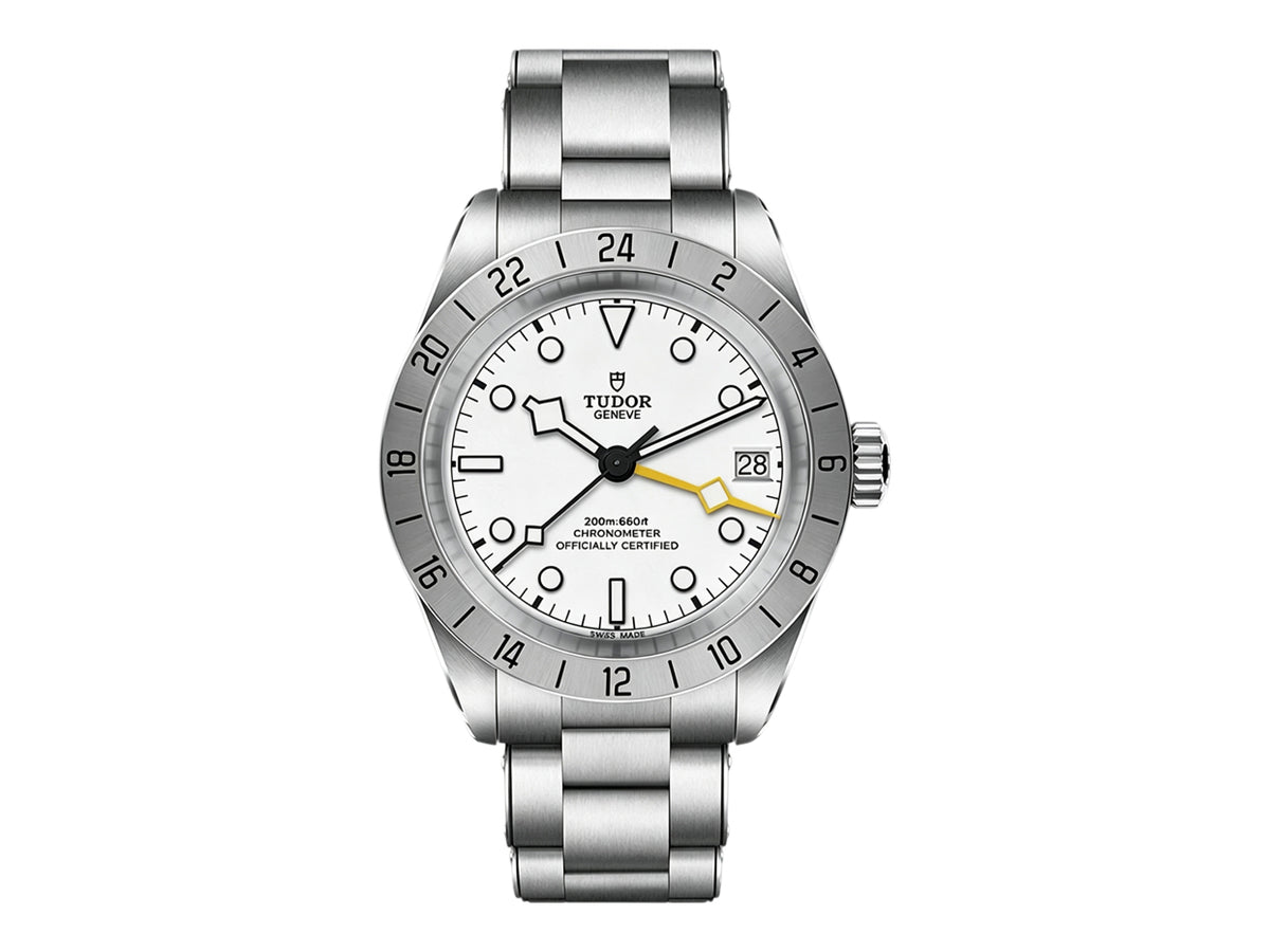 Black Bay Pro M79470 39mm GMT 不鏽鋼 白色錶盤搭配不鏽鋼錶鏈 - 尊享版