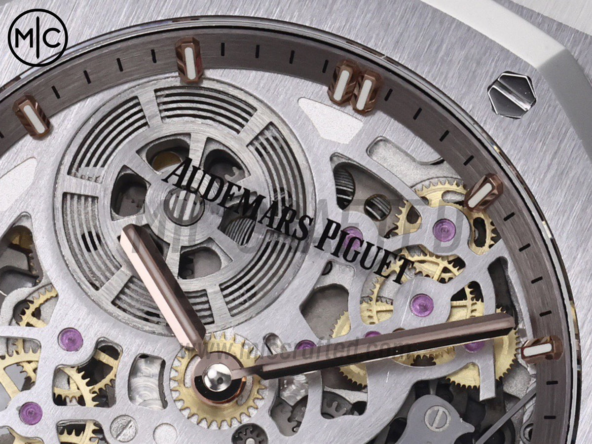 Royal Oak Openworked 16204 39mm 不鏽鋼 鏤空錶盤搭配不鏽鋼錶鏈 - 尊享版