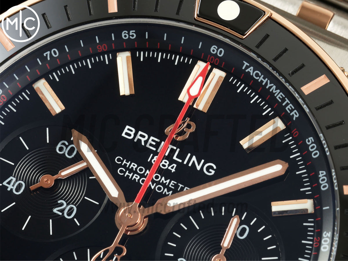 Super Chronomat B01 44mm SS/玫瑰金黑色錶盤配 SS/玫瑰金錶鏈 - 尊享版