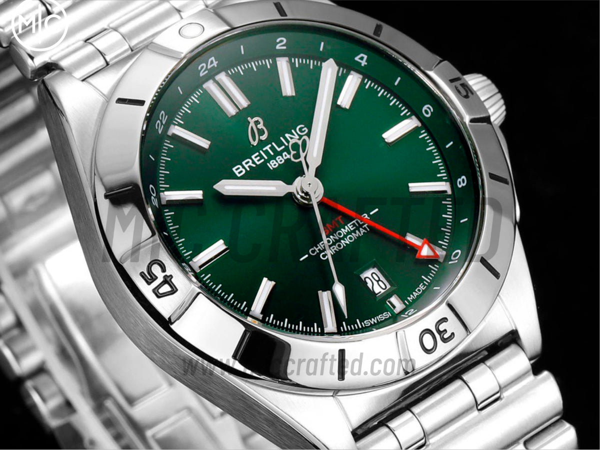 Chronomat GMT 40mm SS 深綠色錶盤配 SS 錶鏈 - 尊貴版