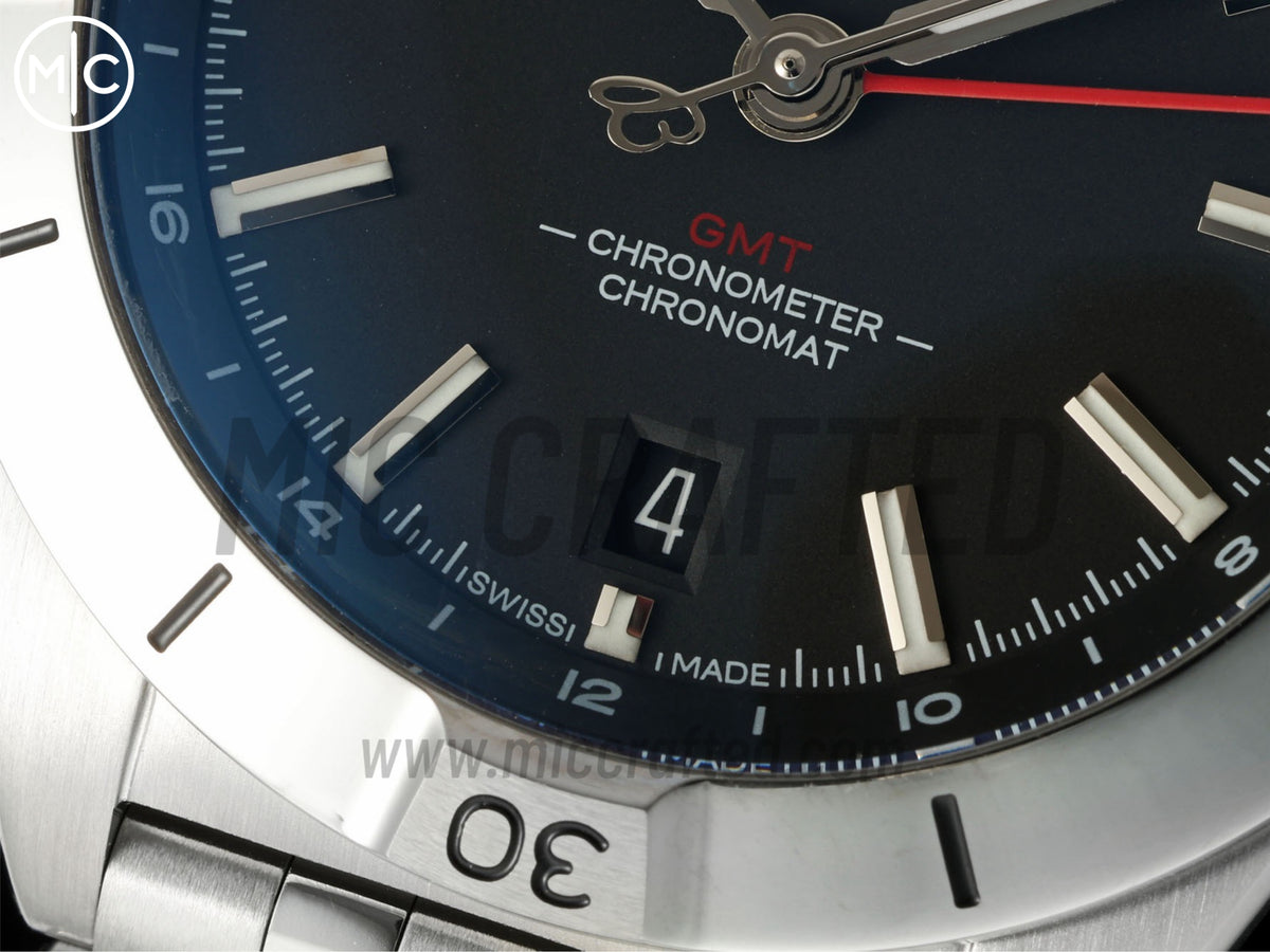 Chronomat GMT 40mm SS 黑色錶盤配 SS 錶鏈 - 尊貴版