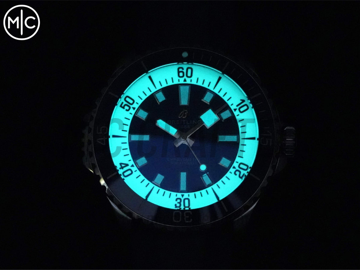 Superocean 46mm SS 藍白色錶盤配藍色橡膠錶帶 - 尊貴版