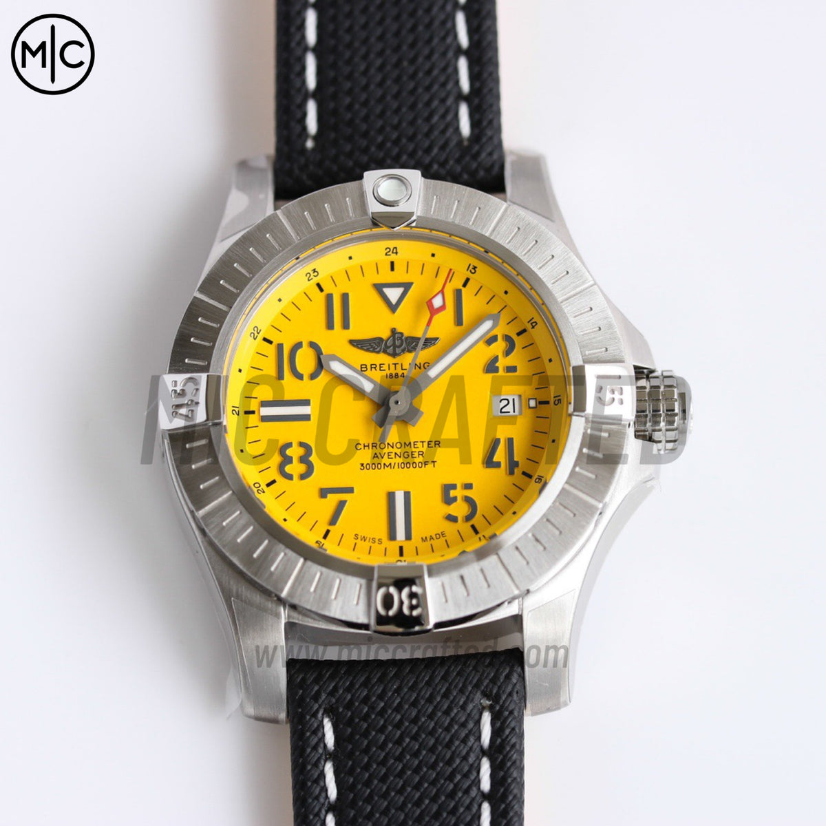 Avenger Automatic 45mm SS 黃色錶盤配黑色尼龍錶帶 - 尊貴版
