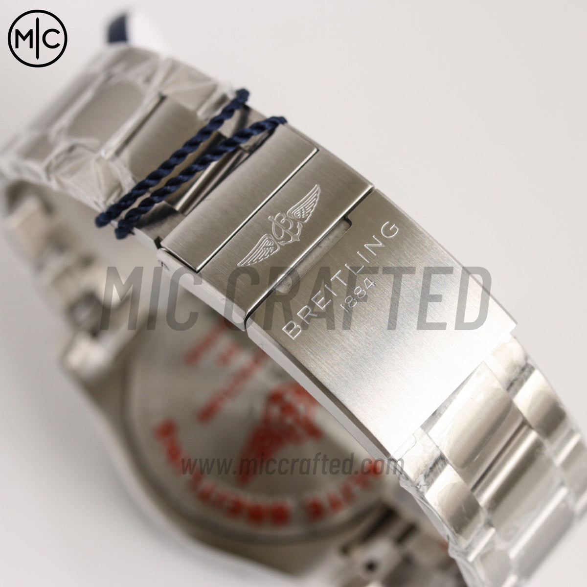 Avenger Automatic 45mm SS 黃色錶盤配 SS 錶鏈 - 尊貴版