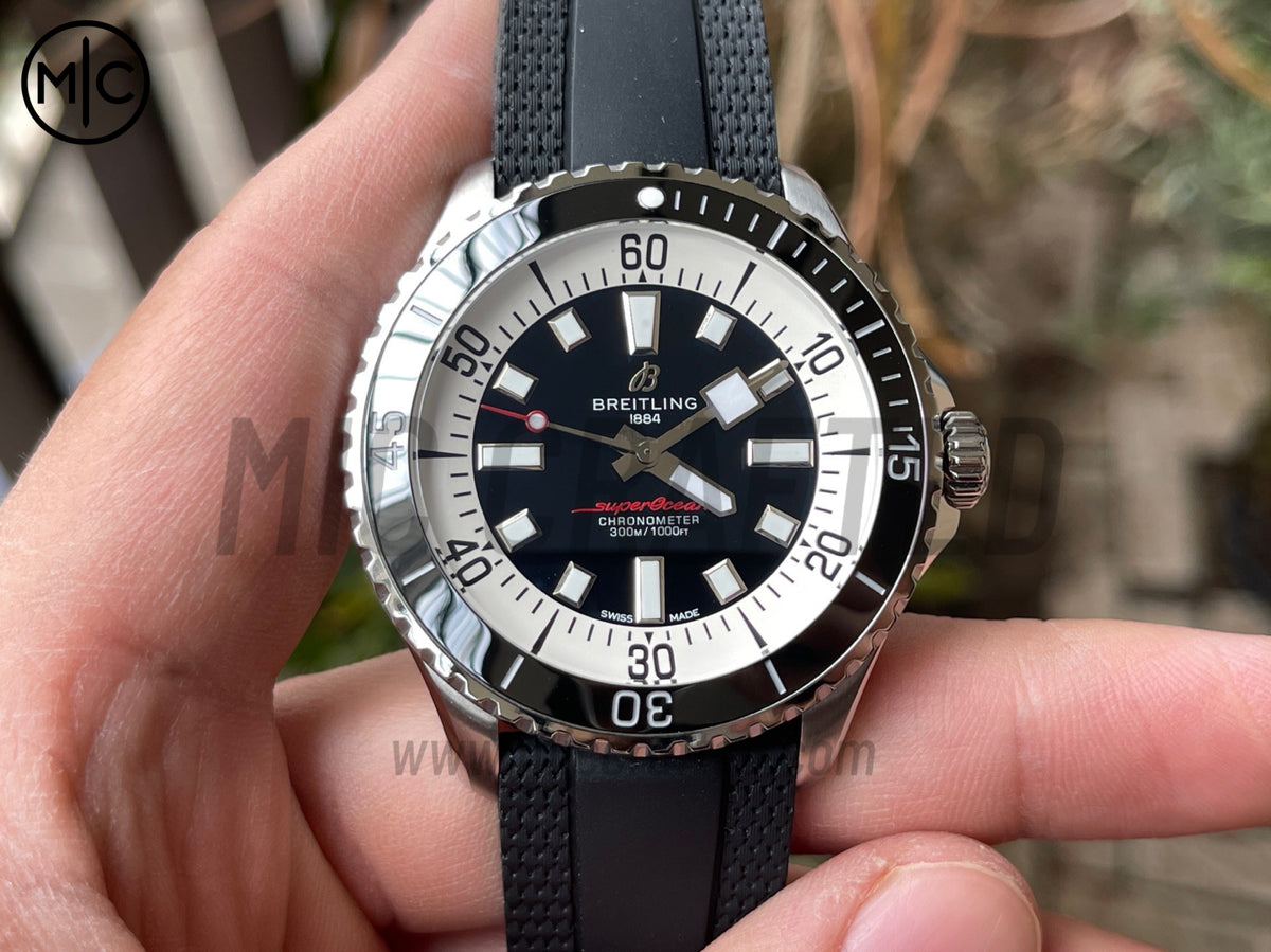超級海洋系列自動腕錶 44mm 不鏽鋼黑色錶圈黑色錶盤配黑色橡膠錶帶 - 尊貴版