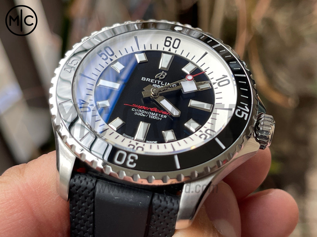 超級海洋系列自動腕錶 44mm 不鏽鋼黑色錶圈黑色錶盤配黑色橡膠錶帶 - 尊貴版