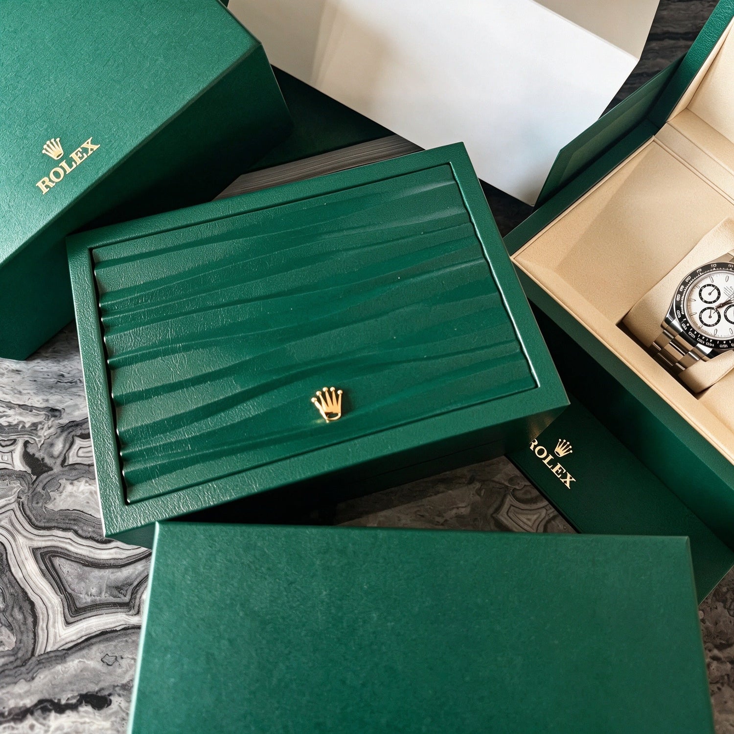 GIFT BOXES