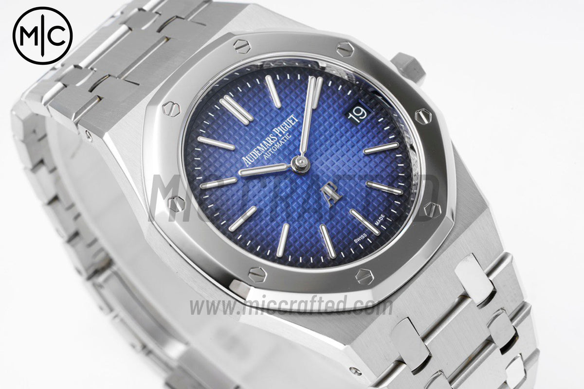 Royal Oak 39mm 15202IP 鈦金屬藍色紋理錶盤配 SS 錶鏈 - 尊貴版