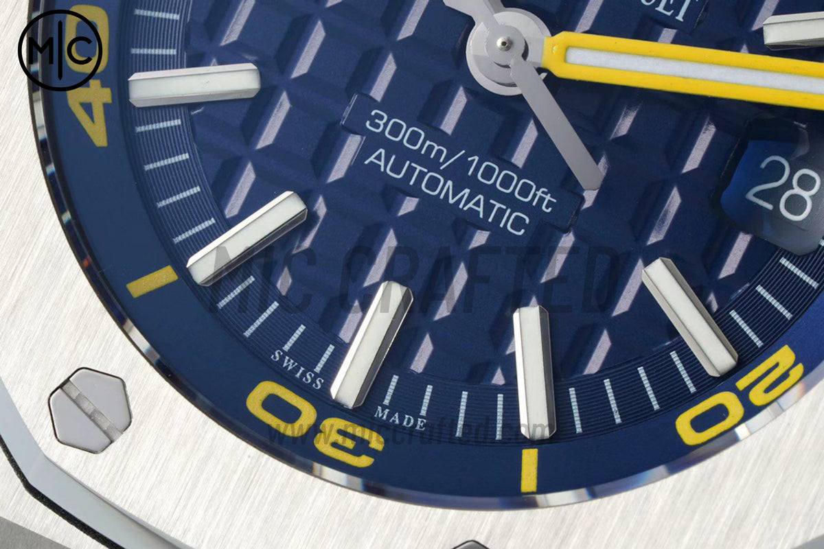 皇家橡樹 Offshore Diver 15710 藍色錶盤搭配藍色橡膠錶帶 - 尊貴版