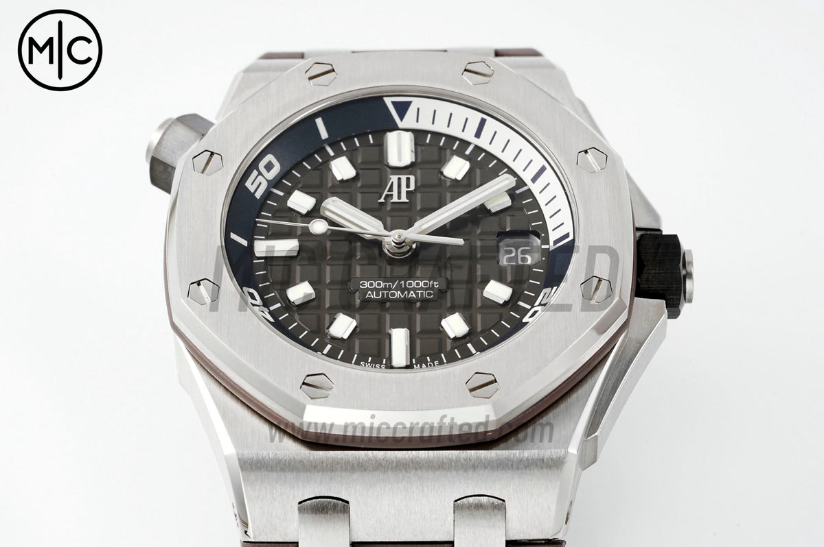 Royal Oak Offshore Diver 15720 42mm SS Gray Dial on Gray Rubber Strap – Premium Edition