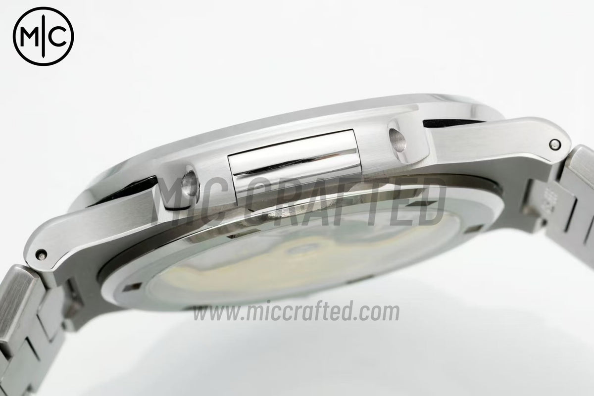 Nautilus 5711 40mm White Dial on SS Bracelet – Premium Edition