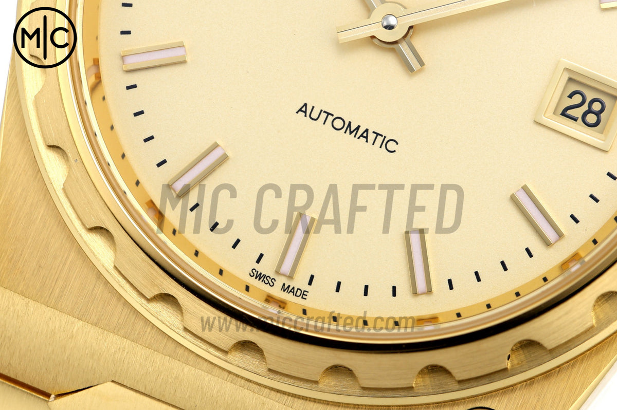 Historiques 222 37mm YG Dial on YG Bracelet – Premium Edition