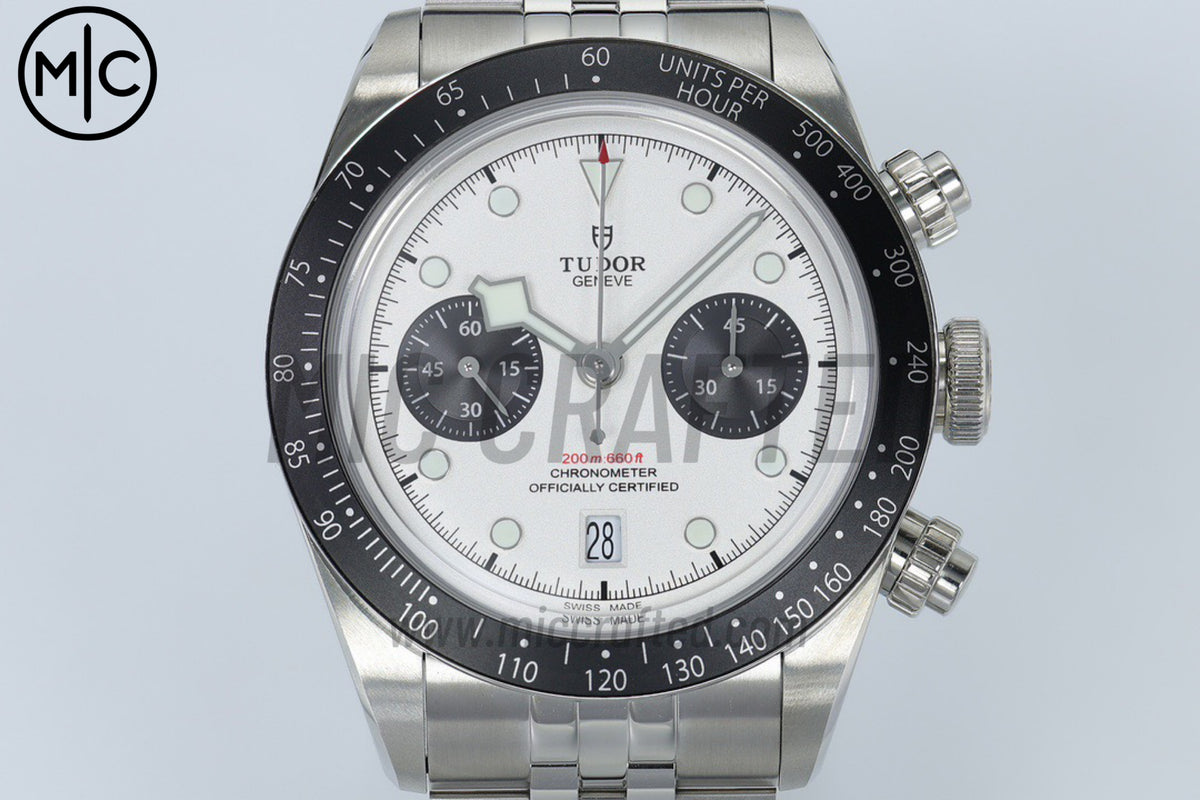 Black Bay Chrono 41mm SS White/Black Dial on SS Bracelet – Premium Edition